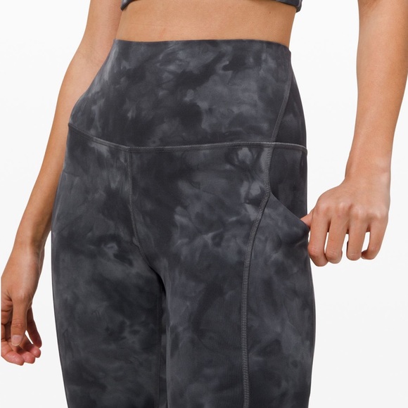 Lululemon align HR Crop 23” *Pockets - Picture 4 of 10